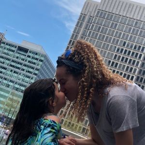 Meet your Posher, Feliciana